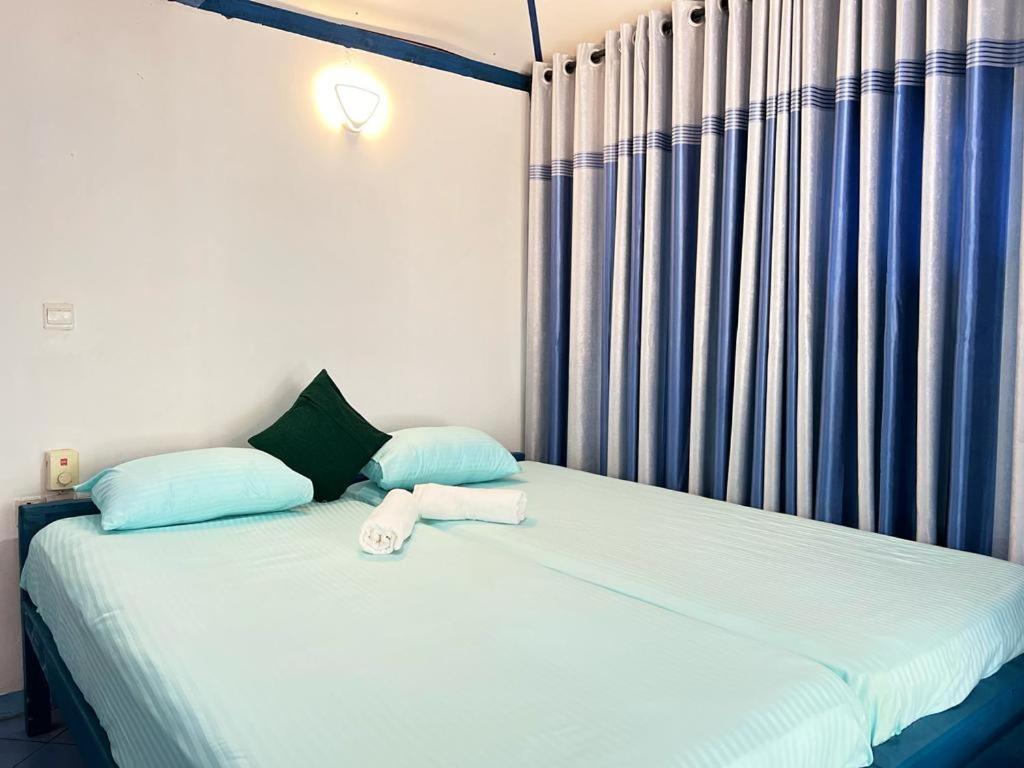 Tsunami Beach Hotel Arugam Bay Exterior foto