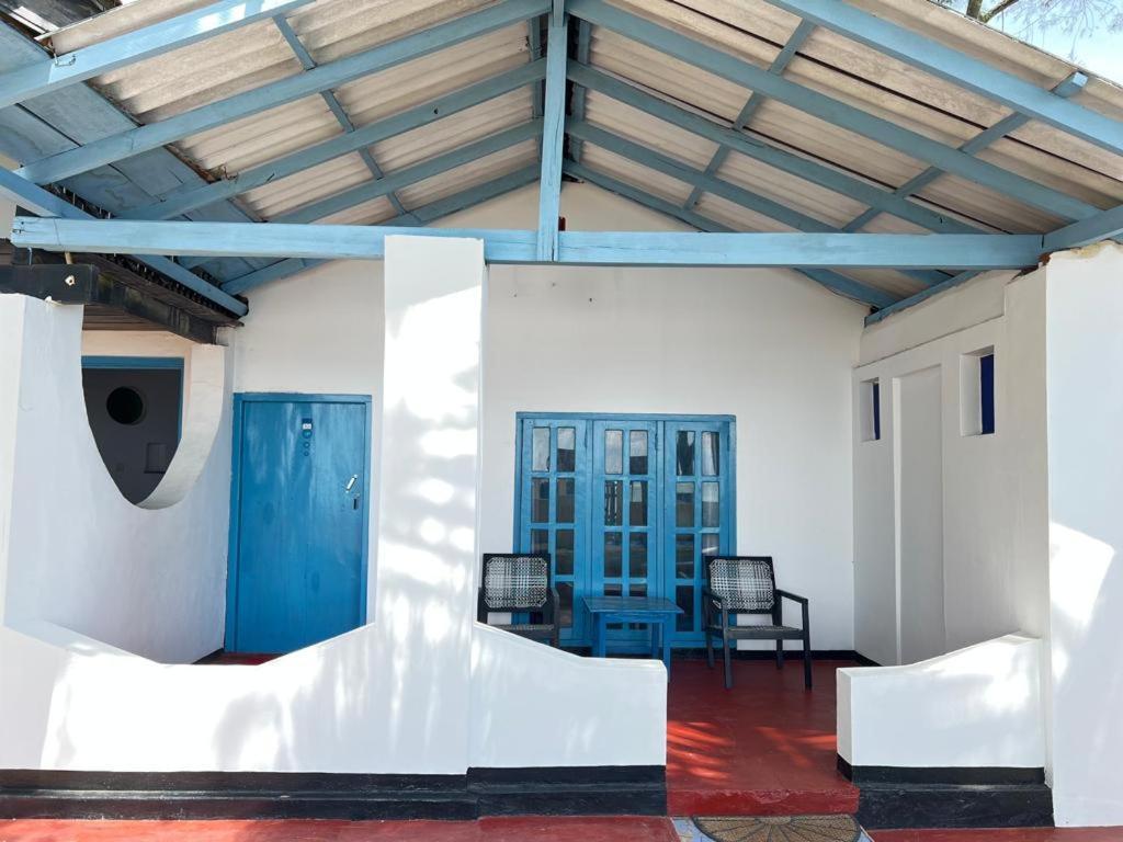 Tsunami Beach Hotel Arugam Bay Exterior foto